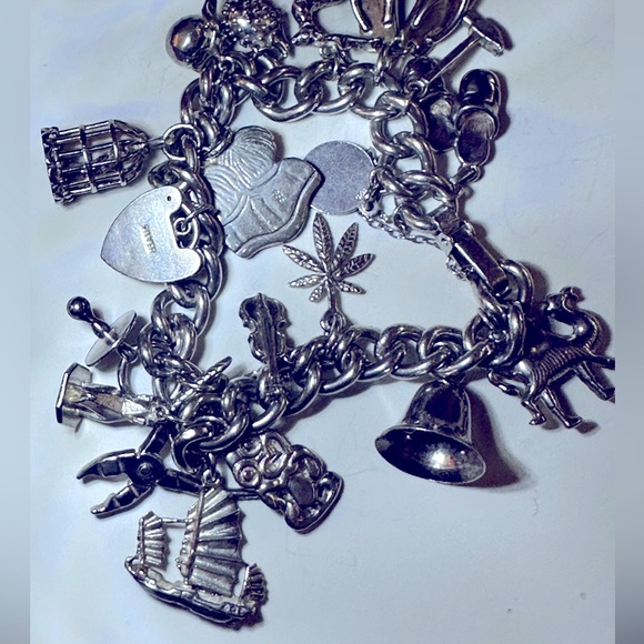 VNTG Stg Silver 20 Travel Charm Bracelet, Sterling Silver, 925, & 835 charms - Picture 6 of 11